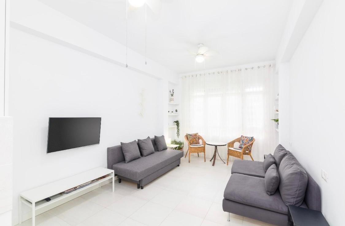 Suite Homes Santa Lucia Malaga Bagian luar foto